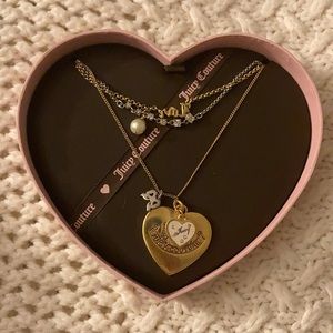 Juicy couture necklace!